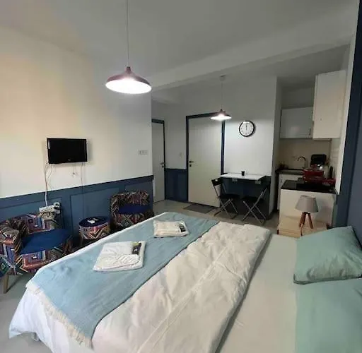 Amuer 7 Apartament *