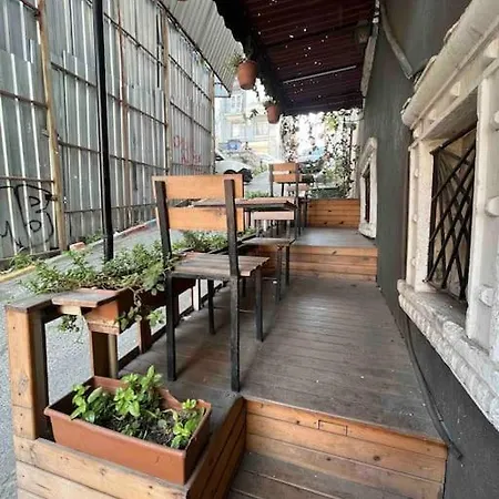 Amür 7 Istanbul